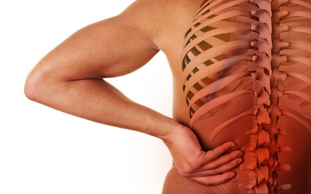 dor nas costas debido á osteocondrose